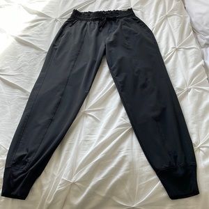 Abercrombie & Fitch Traveler Joggers